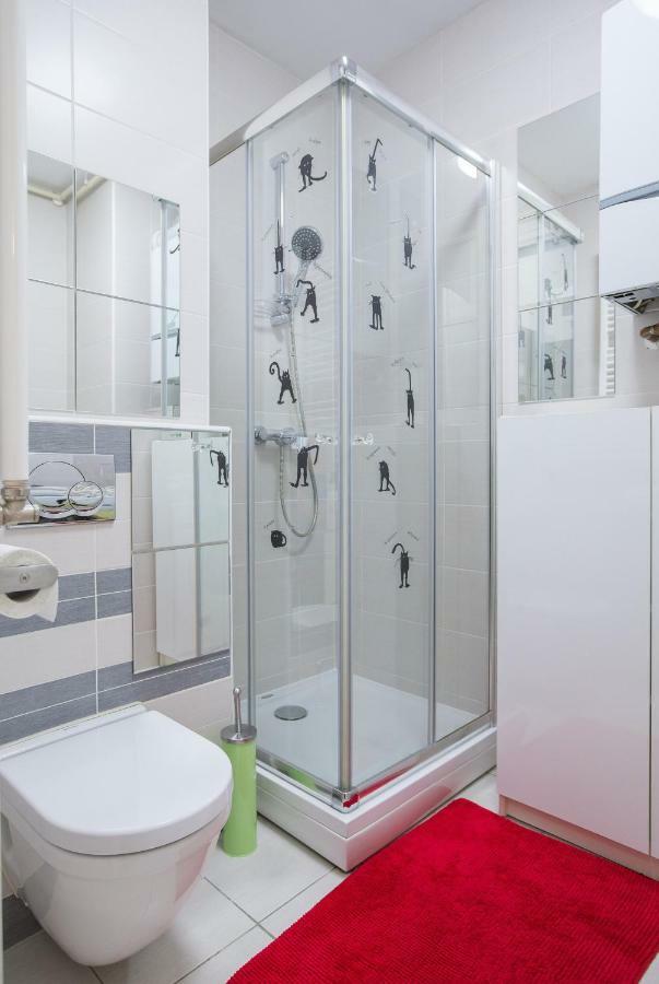 זאגרב Cozy & Modern Studio With Balcony מראה חיצוני תמונה